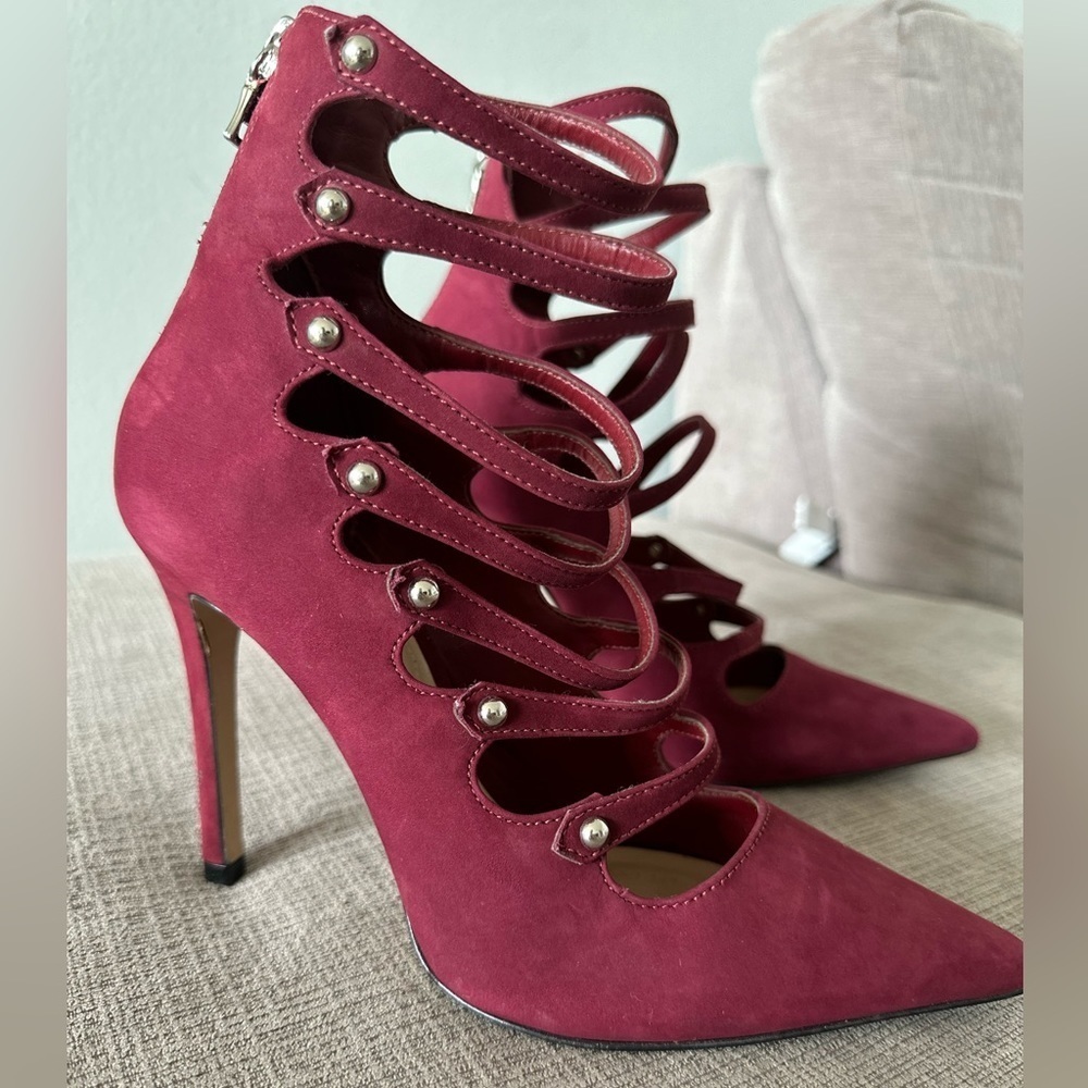 Size 7 Aldo heels in burgundy​​​​